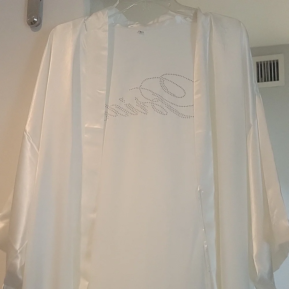 Bride Robe 👰‍♀ White Wedding Robe - Picture 5 of 7
